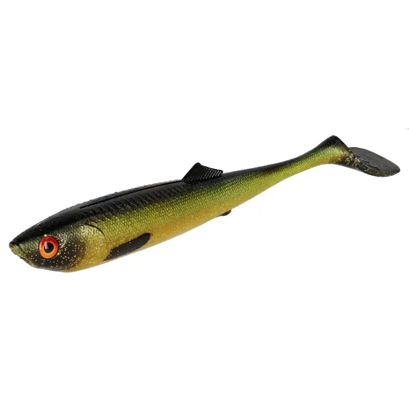 Amostra de vinil tipo shad Mikado Sicario 14cm na cor Tench, com tons verde-oliva profundos e dourados discretos que imitam uma tenca, ideal para a pesca de predadores.